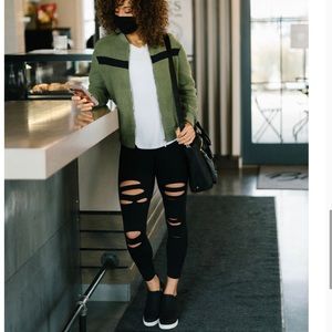ZYIA Black Slash Luxe high Rise -24”